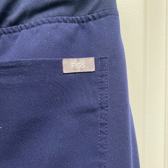 FIGS Zamora Jogger Scrub Pants - Navy XS Tall - Picture 7 of 8